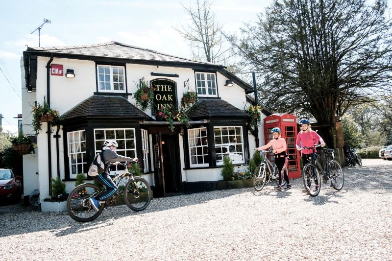 the oak inn
