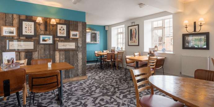 shipwrights dog-friendly pubs cornwall