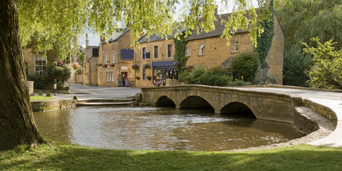 Top 10 things to do with your dog in the Cotswolds