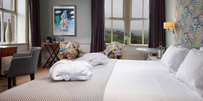 Dog-Friendly The Devonshire Fell