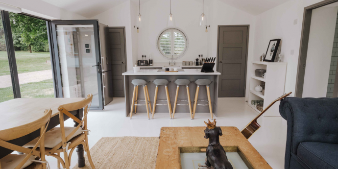 Pinkmead Dog-Friendly Cottage