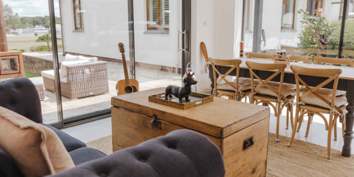 Pinkmead Dog-Friendly Cottage