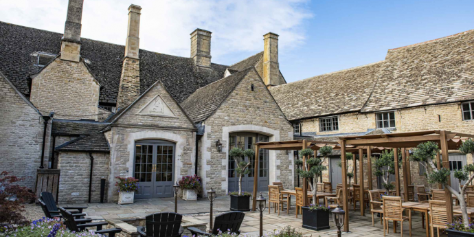 dog-friendly haycock manor