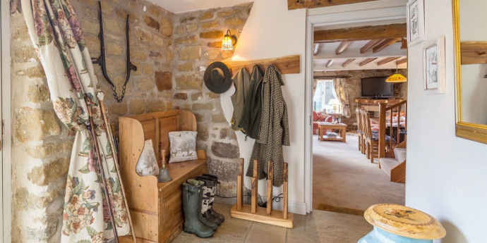 Cottagecore Dog-Friendly Cottage