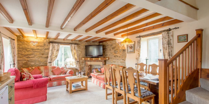 Cottagecore Dog-Friendly Cottage