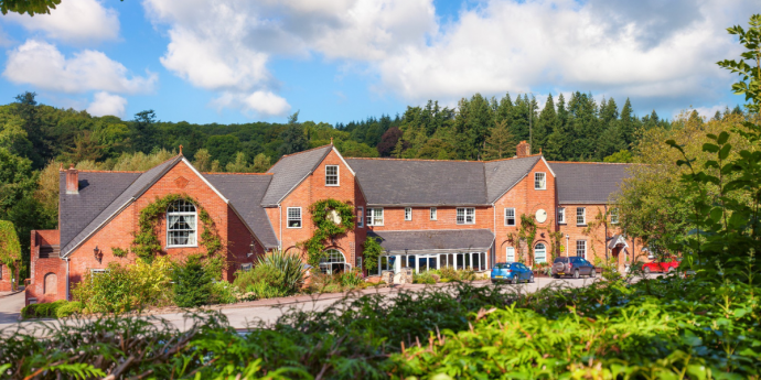 Fox and Hounds Hotel