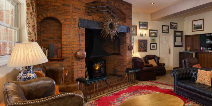 Fox and Hounds Hotel
