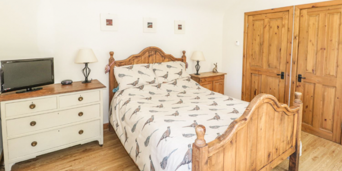 Cottagecore Dog-Friendly