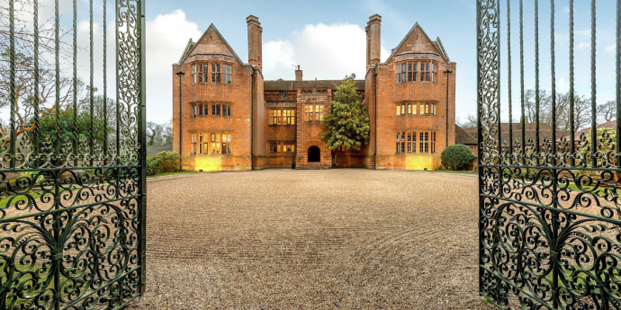 New Place Hotel, Hampshire