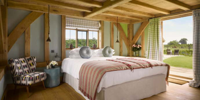 Dog-Friendly Moat Cottage