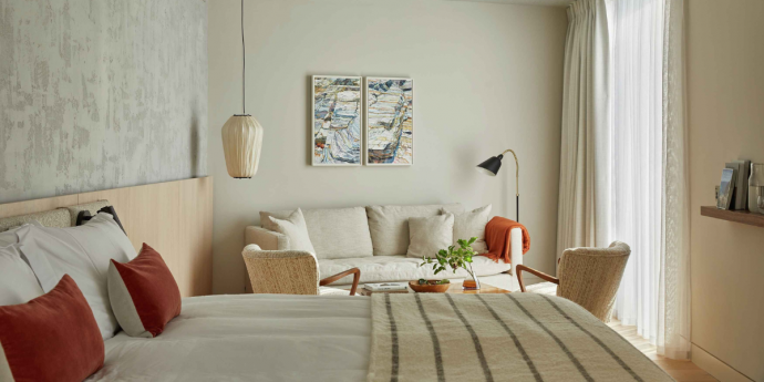 Dog-Friendly Fowey Hall