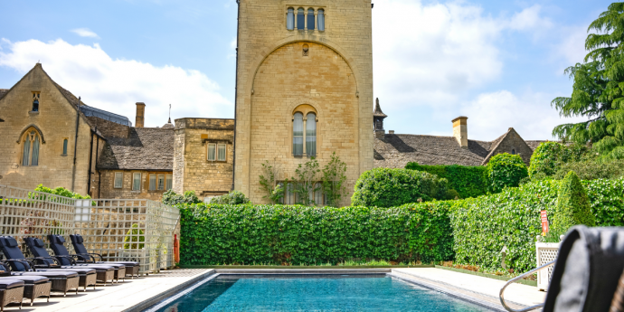 Dog-Friendly Spa Hotel