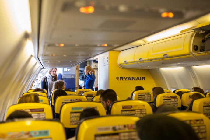 Ryanair to allow pets on short haul flights